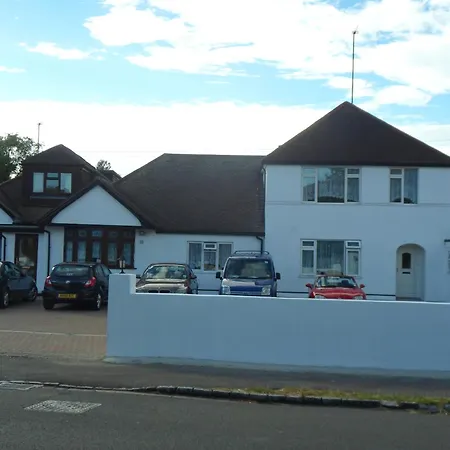 London Heathrow Guesthouse-2